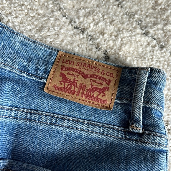 Levi’s Rip 721 High Rise Skinny Jeans Size 27 Medium Wash Blue - Picture 3 of 4